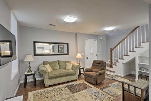 Historic Laramie Condo - 3 Blocks to Downtown and UW in Laramie, USA