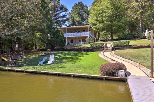 Lakefront Cottage with Private Hot Tub!