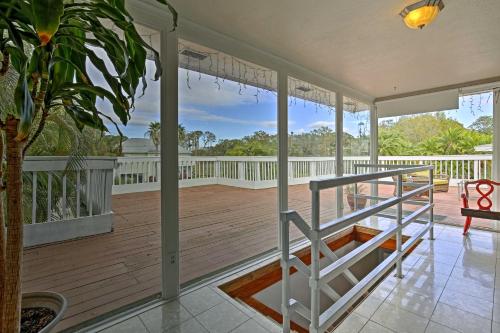 Clearwater Home with Sauna and Deck - Near the Beach!