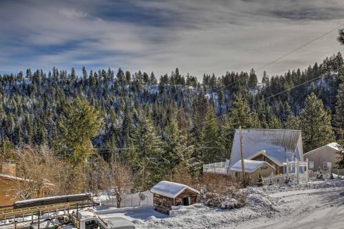 Cozy Worley Cabin with Lake Access and Gas Grill! - image 5