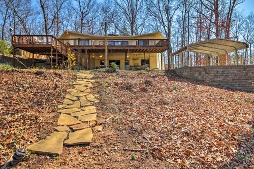 Lake Lanier Home with Dock, Boat Parking, and Grill! in Gainesville, USA