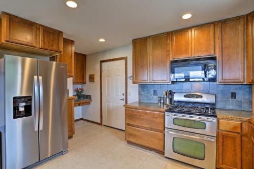 Eagle Lake Home with Lake Views and Trail Access! - image 9