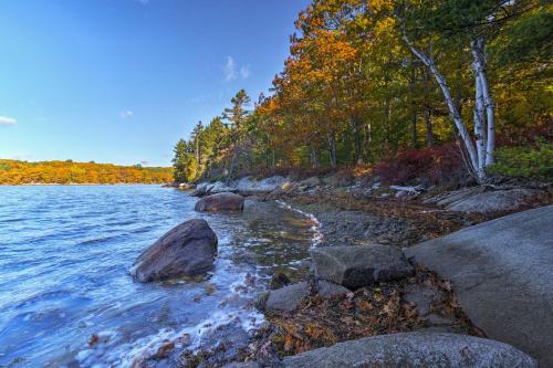 Franklin Home on 14 Acres with Deck and Water Views! - image 4