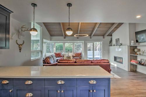 Luxe Manchester Home with Hot Tub and Partial Sea View! - main image