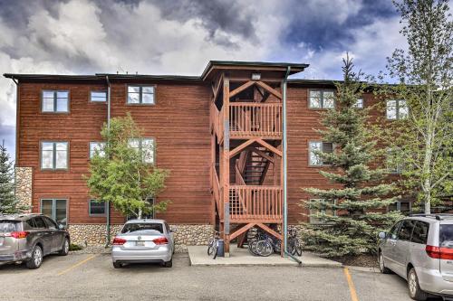 Steps to Grand Lake Condo with Deck and Mtn Views