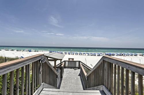 Renovated Kid-Friendly Condo-Beachfront and Poolside - image 9