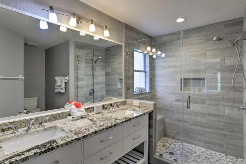 Modern Well-Kept Davenport Home with Pool and Hot Tub! - image 9