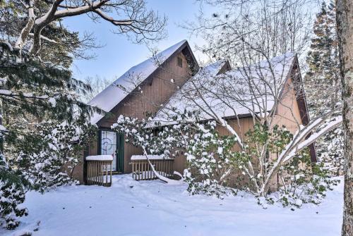 Updated and Private Lake Harmony Home with Large Deck! - image 7
