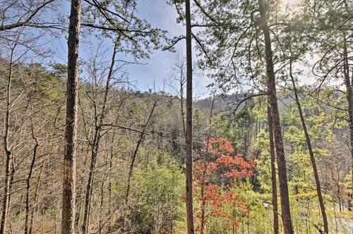 Sevierville Cabin with Hot Tub, Views and Pool Access!