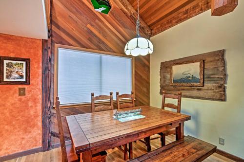 Riverfront Gold Bar Cabin with Deck and Mountain Views - main image