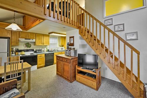 Charming Surf City Cottage - Steps to Beach and Bay! - image 8