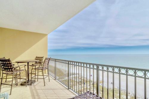 Beachfront Gulf Shores Condo with Patio and Pool Access - image 7