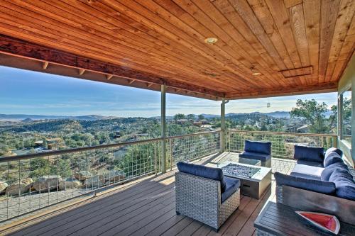 . Prescott House with Granite Mtn and Thumb Butte Views!