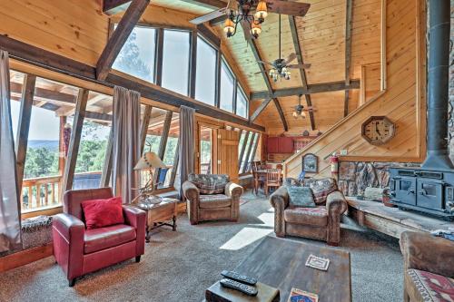 Cabin with Hot Tub A and C and Views Near Downtown Ruidoso - image 6