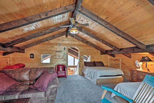 Cabin with Hot Tub A and C and Views Near Downtown Ruidoso - image 9