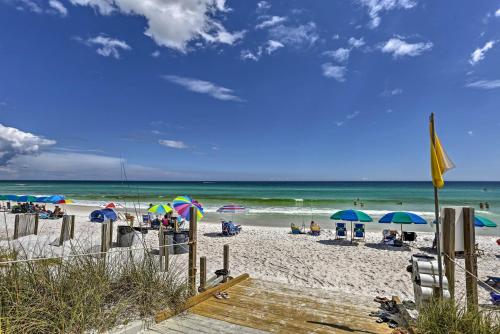 Destin Condo with Deck Golf Pool and Beach Access! - main image