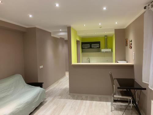 Riverside Promenade apartment M, Ryga