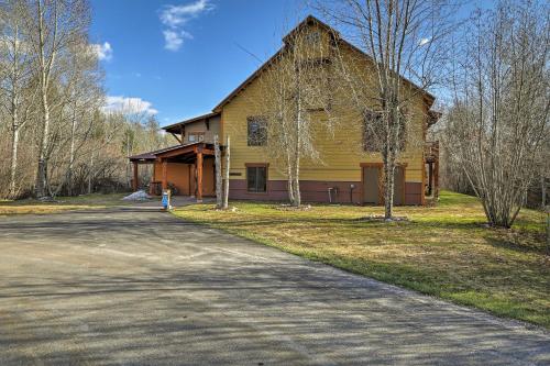 Cozy Driggs Condo with Hot Tub and Ski Shuttle Service in Alta (WY)
