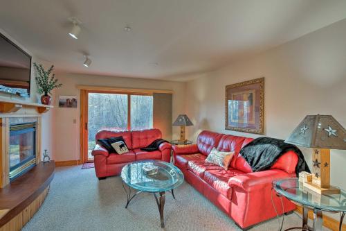 Cozy Driggs Condo with Hot Tub and Ski Shuttle Service Cozy Driggs Condo with Hot Tub and Ski Shuttle Service