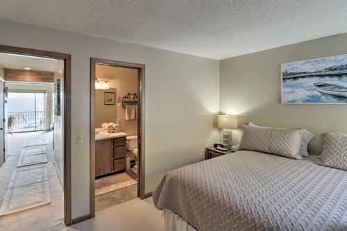 Lake Ozark Condo with Pool and Fishing Docks! Lake Ozark Condo with Pool and Fishing Docks!