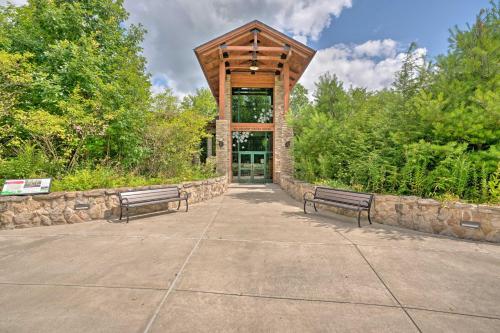 3-Acre Benezette Cabin with Hot Tub, Grill and Mtn View