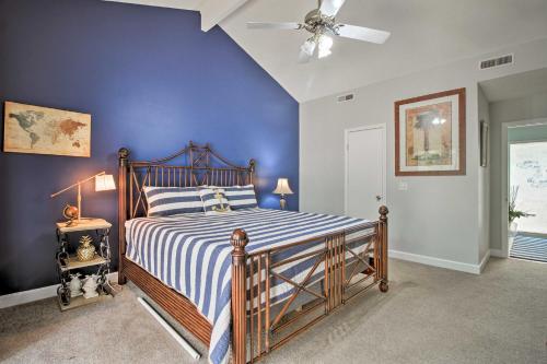 Renovated Villa with 1st-Floor Master Walk to Beach - image 2