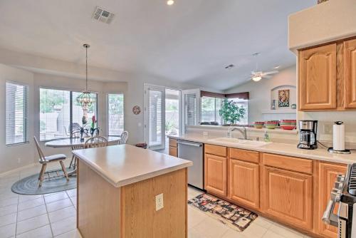 Oro Valley House with Outdoor Fireplace and Mtn Views! - image 5
