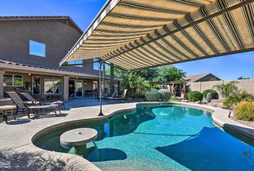 Cave Creek Getaway with Pool and Outdoor Kitchen!