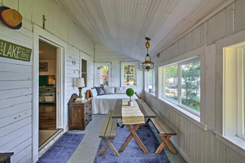 Waterfront Farmhouse in the Woods Canoe and Kayak! - image 6