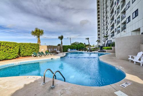 Myrtle Beach Resort Condo Pool and Water Park Access! - image 4