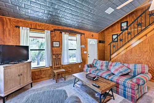 Cozy Medina Cottages with Patio and Mountain Views! - main image