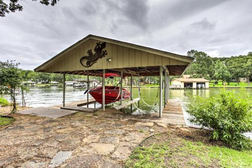 Star Harbor Lake House with Dock Deck and 2 Boat Lifts - image 7