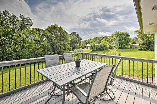 Modern Excelsior Springs Home with Deck and 3 Acres!