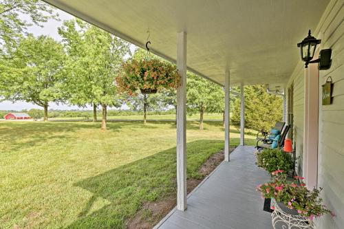 Modern Excelsior Springs Home with Deck and 3 Acres!