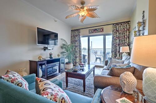 Lavish Beachfront Biloxi Condo with Pvt Patio and Pool! Biloxi 