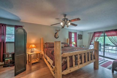 Lakefront Table Rock Home - 2 Porches and Kayaks - image 5