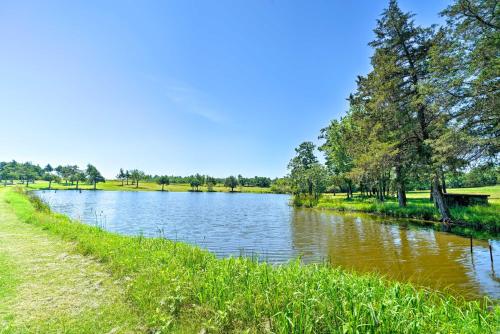 McAlester Cottage with 30 Private Acres and Ponds! in McAlester, USA
