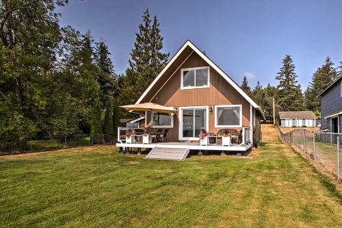 Modern Lake Lawrence Retreat with a Deck and Dock! - main image