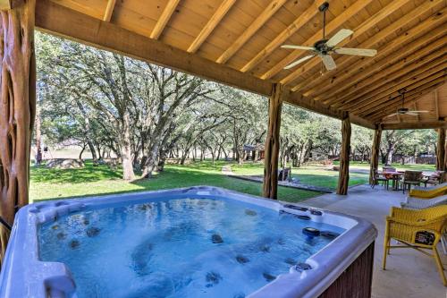 Riverfront Blanco Home w/ Shaded Porch + Hot Tub in Blanco (TX)