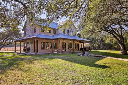 Riverfront Blanco Home with Shaded Porch and Hot Tub - Blanco