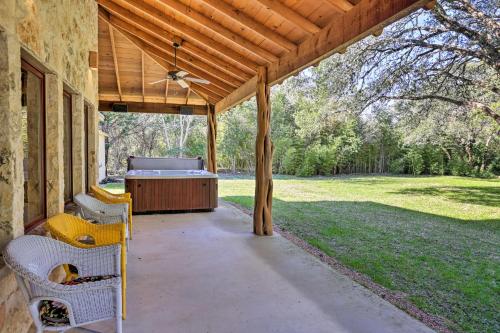 Riverfront Blanco Home w/ Shaded Porch + Hot Tub in Blanco (TX)