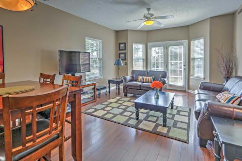 Legends Resort Condo on Ninth Hole 10 Mi to Beach in Myrtle Beach, USA
