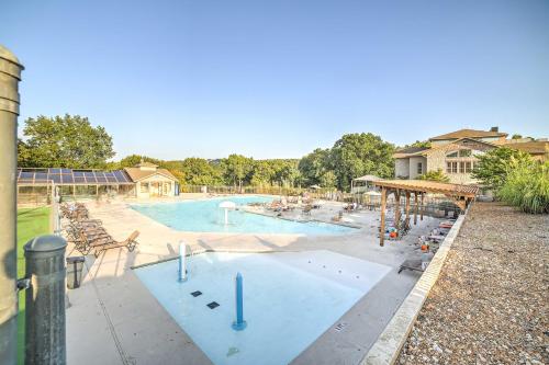 Pointe Royale Walk-in Condo with Resort Amenities! - image 3