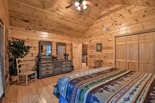Riverside Ellijay Cabin with Hot Tub and Game Room