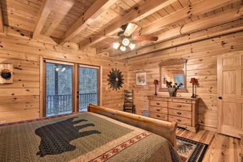 Riverside Ellijay Cabin with Hot Tub and Game Room