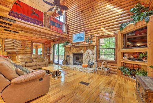 Log Cabin Sanctuary in Inverness w/ Furnished Deck in Floral City