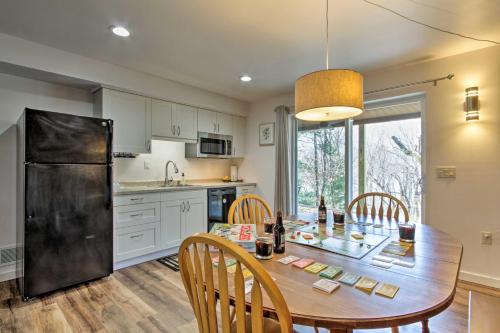 RiverSong Waterfront La Crosse Home with Dock RiverSong Waterfront La Crosse Home with Dock