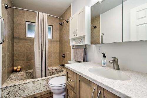 RiverSong Waterfront La Crosse Home with Dock RiverSong Waterfront La Crosse Home with Dock