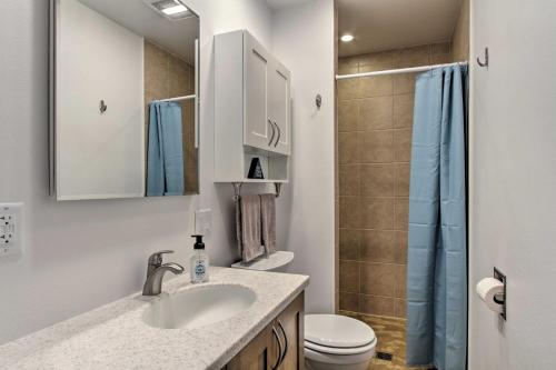 RiverSong Waterfront La Crosse Home with Dock RiverSong Waterfront La Crosse Home with Dock