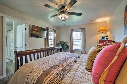 Mountain-View Moab Home with Pool and Hot Tub Access! in Moab, USA